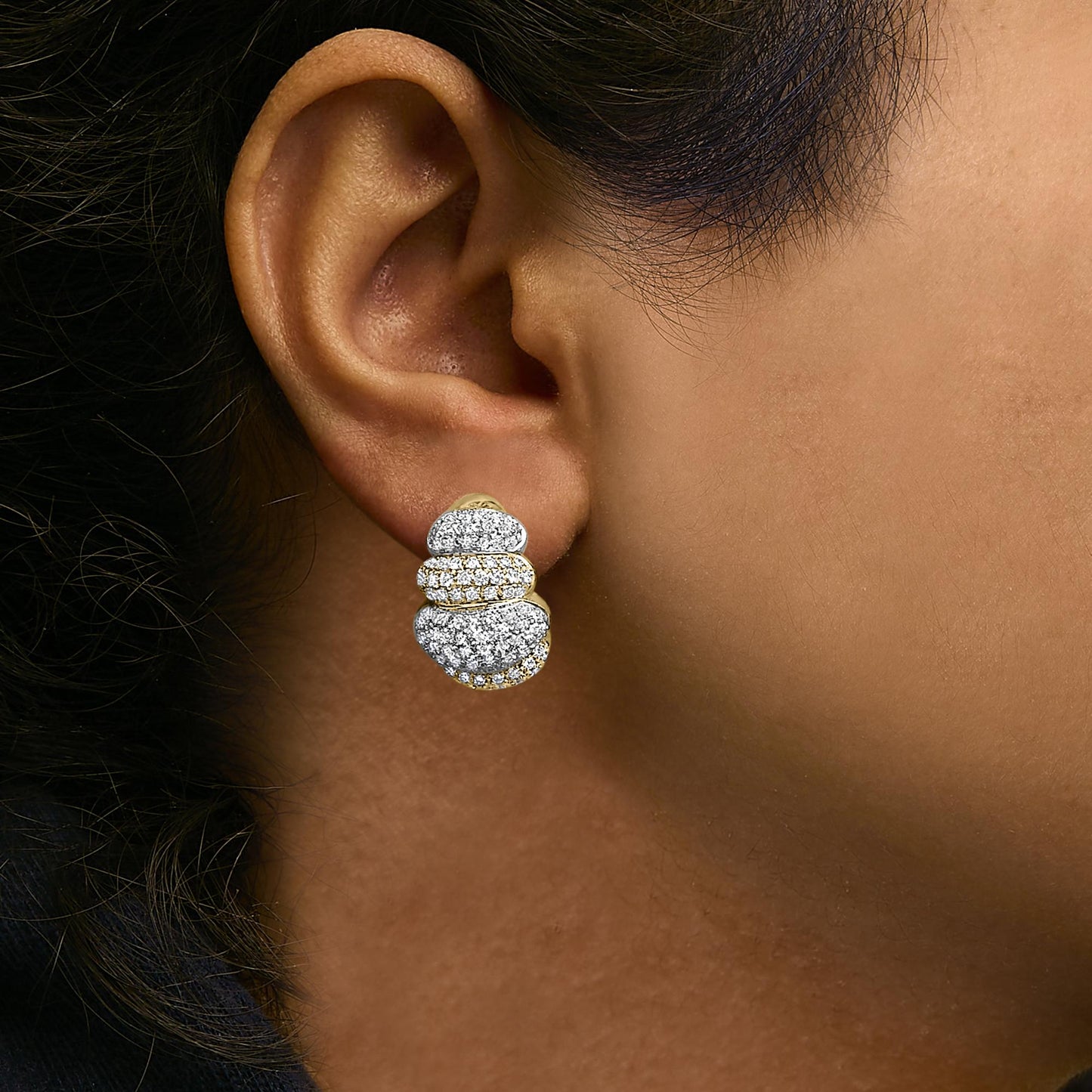 18K Two-Toned Gold 5.00 Cttw Diamond Three-tier Domed Button Omega Back Earrings (G-H Color, VS2-SI1 Clarity)